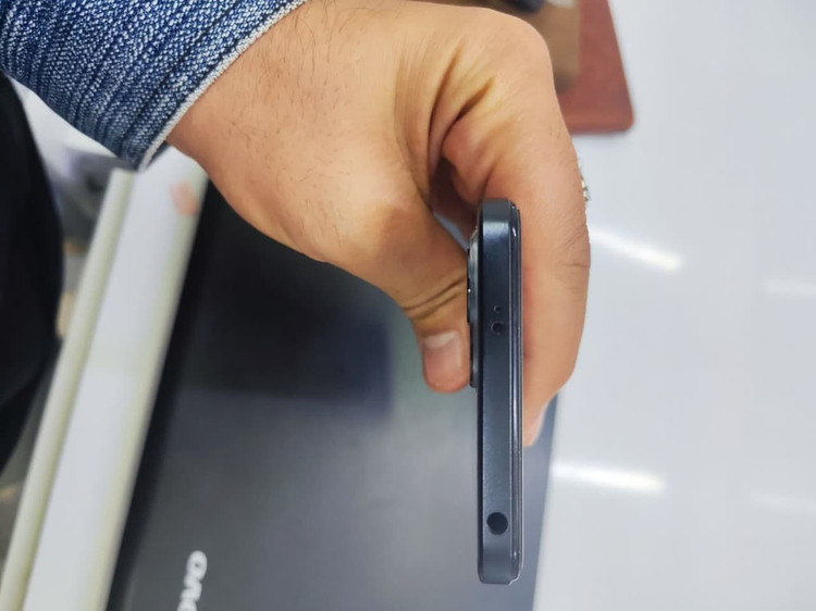 گوشی موبایل شیائومی مدل Redmi Note 12 4G دو سیم کارت ظرفیت 128 گیگابایت و رم 8 گیگابایت - گلوبال کارکرده