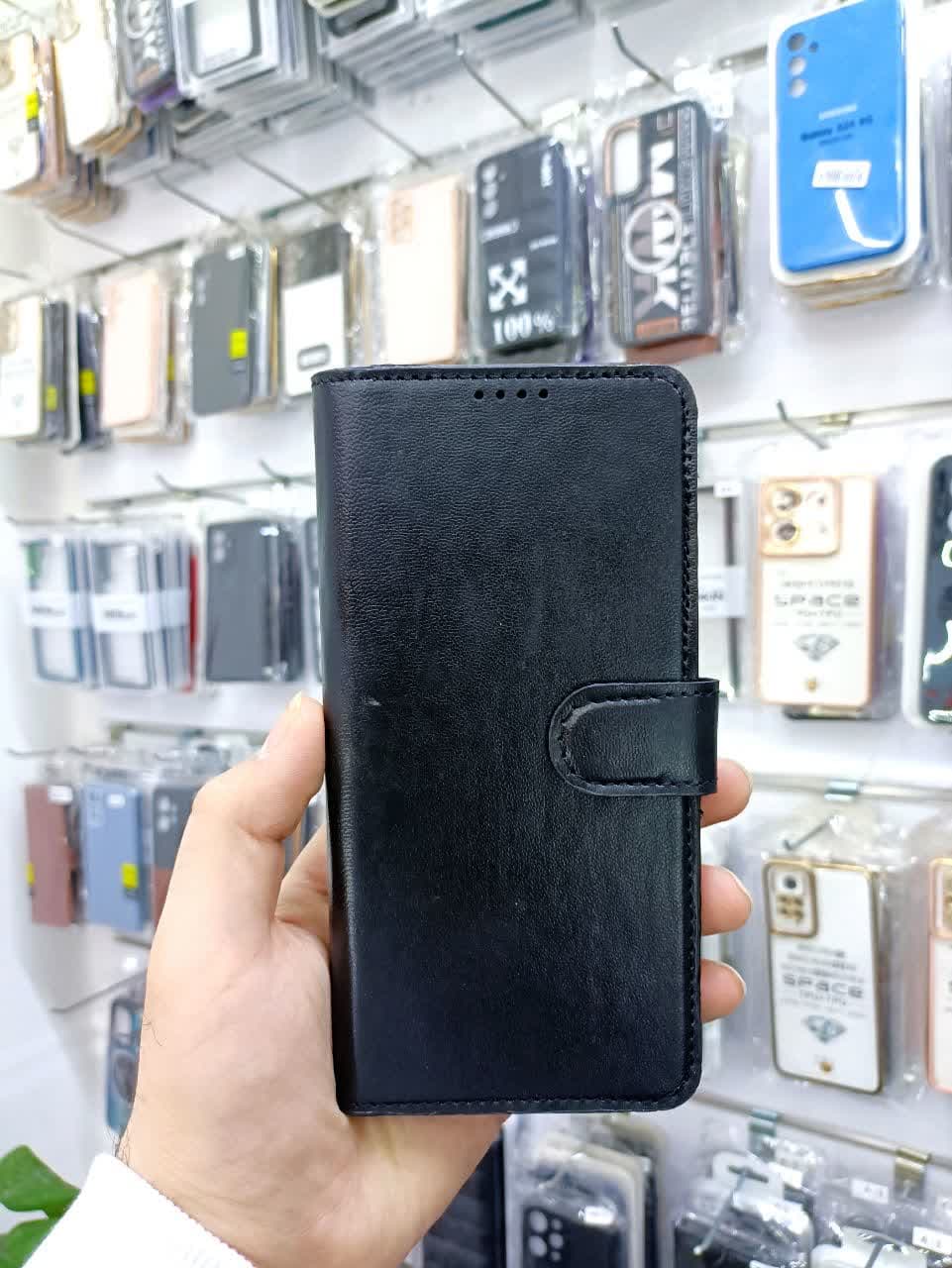 گارد شیائومی Redmi 13مدل کیفی دارای جاکارتی و محافظ لنز دار